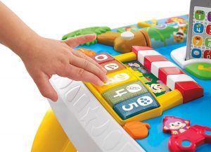 fisherprice-baby-spieltisch